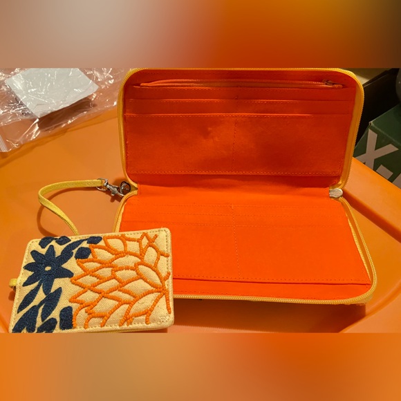 America & Beyond Embellished Zip Wallet & ID Pouch Bundle.Yellow Floral”. NWT - Picture 4 of 11
